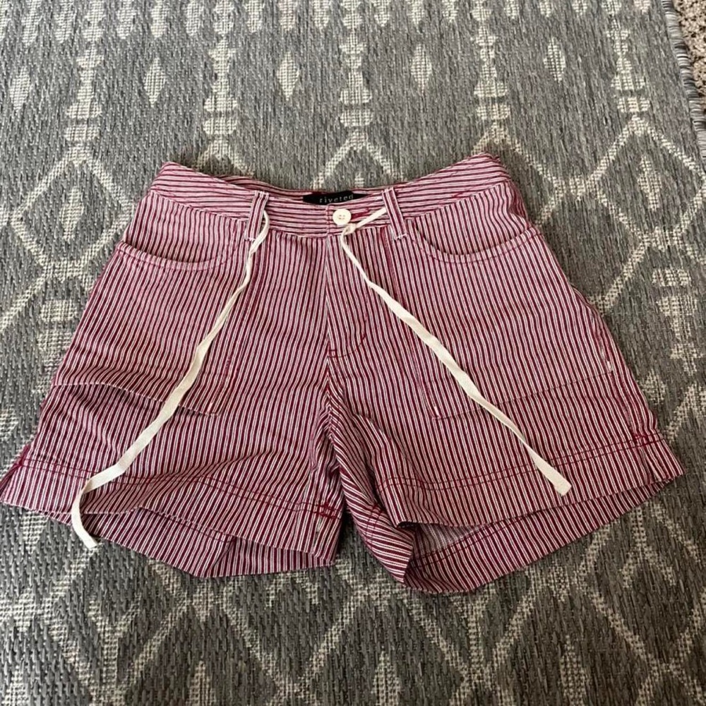 Riveted red and white stripped women’s shorts size medium.